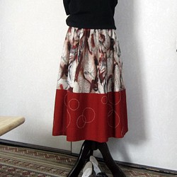 値下げしました☆★☆抽象柄銘仙と手織り紬のスカート（裏地付き） 1枚目の画像