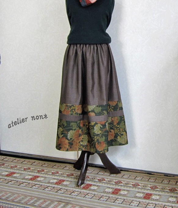 着物リメイク♪大島紬と十日市紬でシックな大人スカート：丈７７ｃｍ（裏地付き） 1枚目の画像