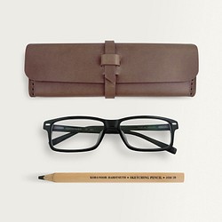 LINTZAN ”真皮手工縫製“立體方型筆盒 / 眼鏡盒  -- 深咖啡色 第1張的照片