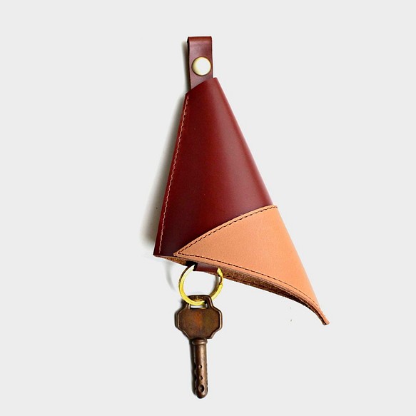 【木門的歸宿】牛皮鑰匙包 酒紅色 原色 皮革 客製刻字當禮物 聖誕節 情人節 禮物 第1張的照片