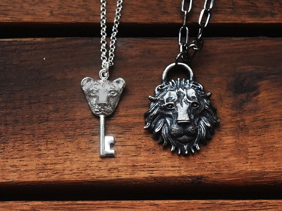 獅子鑰匙鎖頭 | 情侶對鍊 925純銀項鍊 可加購刻字 情人節禮物 第1張的照片