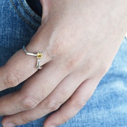 簡約V型黃水晶戒指 (925純銀戒指 黃水晶 銀飾) ::C%手工飾品:: 第1張的照片