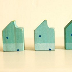 薄荷房1-木頭彩繪小房子/屋系列-聖誕小物鑰匙圈(單件販售) 第1張的照片