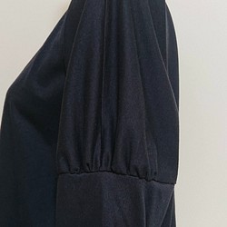 可愛いお袖のカットソー　スヌード付き　ゆったりサイズ 1枚目の画像