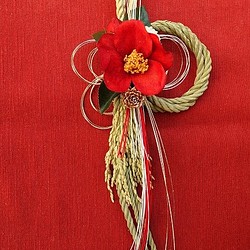 赤江戸椿の豊作飾り 1枚目の画像