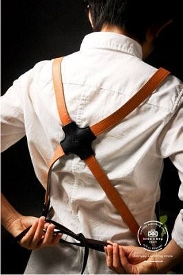 Custom Cross-Back Apron of Canvas - Amber