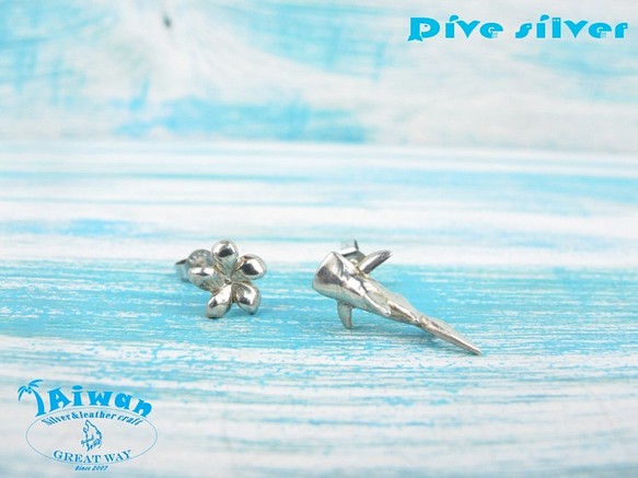 【Diving silver】925銀海洋潛水銀飾--迷你3D鯨鯊耳環 第1張的照片