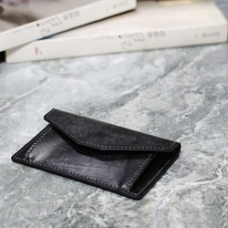 【 地下皮革工作室 】隨身系列：純手縫植鞣革零錢卡夾 - Bridle Leather 黑色 第1張的照片