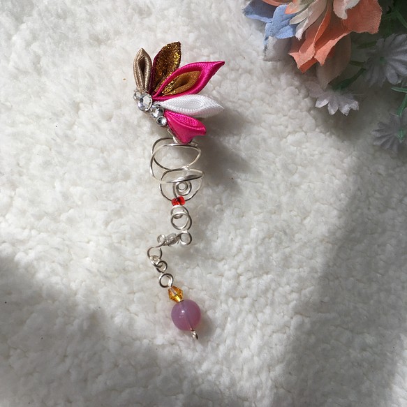 [アルミ布ドレッシングウサギ]金属ワイヤ編組耳骨リング - 左耳クリップタイプ飛行羽のスタイル桃の桃の和風細かい花の花 1枚目の画像