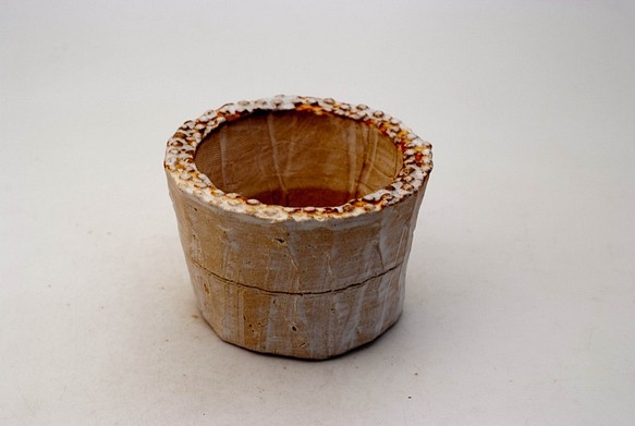 陶器製（2号ポット相当）多肉植物の欲しがる植木鉢 SSSS-9656 1枚目の画像