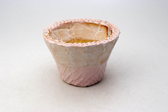 陶器製　多肉植物の欲しがる植木鉢 IBMc-1021ピンク 1枚目の画像