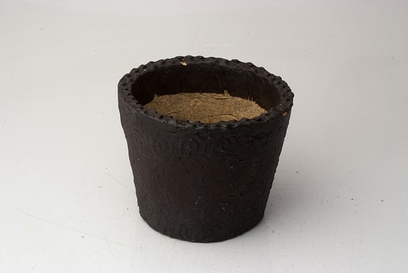 陶器製（2.5号ポット相当）　多肉植物の欲しがる植木鉢 SMS-1793 1枚目の画像