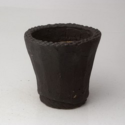 陶器製（２号ポット相当）　多肉植物の欲しがる植木鉢 AAMdb-3584 1枚目の画像