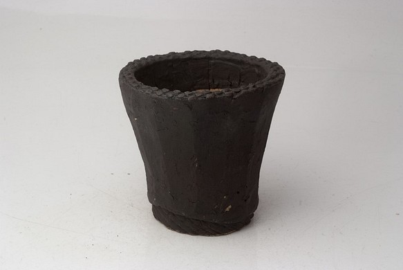 陶器製（２号ポット相当）　多肉植物の欲しがる植木鉢 AAMdb-3584 1枚目の画像