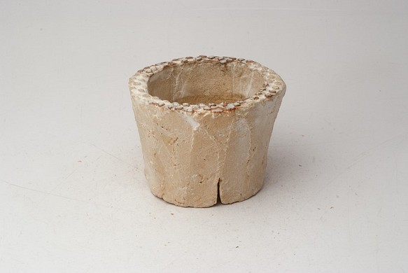陶器製（２号ポット相当）　多肉植物の欲しがる植木鉢 PR-3642 1枚目の画像