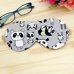灰底熊貓家族 可調式睡眠眼罩附束口收納袋 sleep mask 第1張的照片