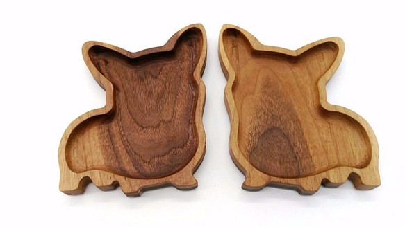 微森林．十月旺．原木侍餐盤．汪星人造型．胡桃木 第1張的照片