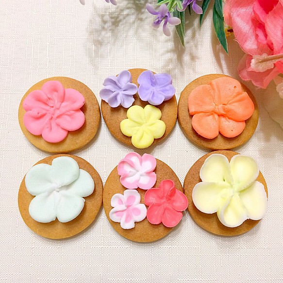 お花のアイシングクッキー♡ 1枚目の画像