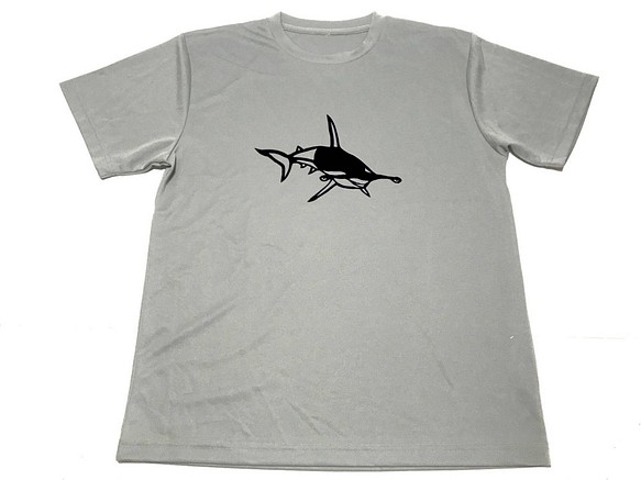 グレー　シュモクザメ 切り絵 ドライＴシャツ 鮫 グッズ サメ シャーク 1枚目の画像