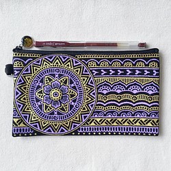 手繪收納包 收納袋 化妝包 筆袋 鉛筆袋 零錢包 拉鍊 手機袋 手繪包 Henna Mandala 曼陀羅 民族 第1張的照片