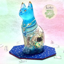 蓄光 Dream cat (スモーキークオーツ&ソーダライト) 1枚目の画像