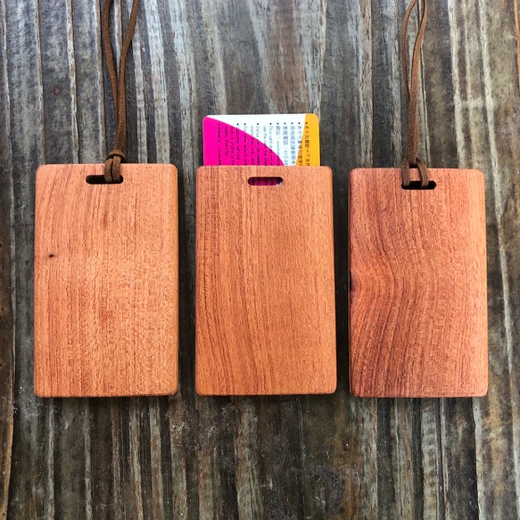 木合金設計/手工原木票卡夾/木製票卡套/電子識別證套/巴拉圭玫瑰木 第3張的照片