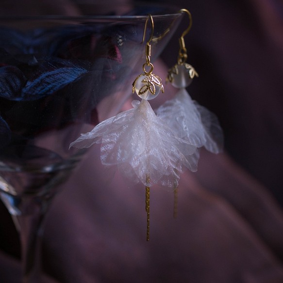 Aegle | - 花びら 手作り ルナフラッシュ ピアス アクセサリー Yarn Flower Earring 第1張的照片