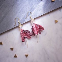 Carmen | 花びら 手作り ルナフラッシュ 桜色 ピアス アクセサリー Satin Flower Earring 第1張的照片