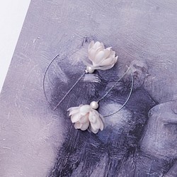 Faith | 粉白い 花びら 手作り レース Handmade Flower Earring 第1張的照片