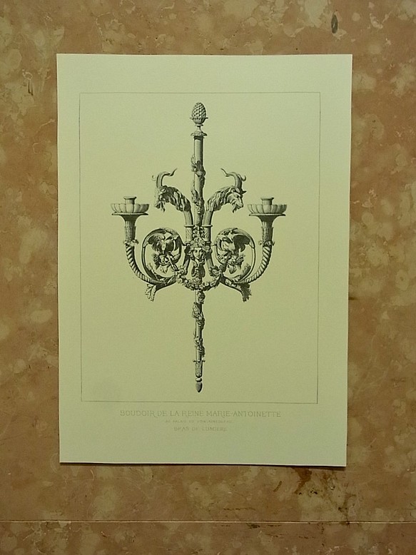 フォンテーヌブロー宮殿のマリー アントワネットの化粧部屋のブラケット燭台のデザイン 。A3 サイズ     F- 45 1枚目の画像