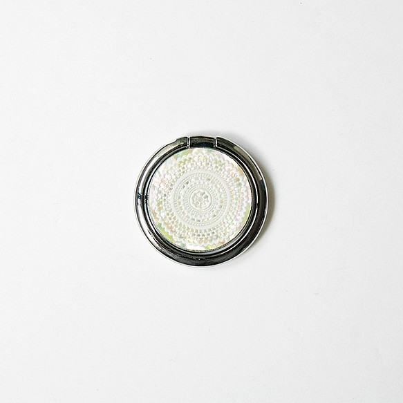 天然貝殼★ 白色蕾絲（智能手機環/Bunker 環）| Raden Art | 360 度旋轉 第1張的照片