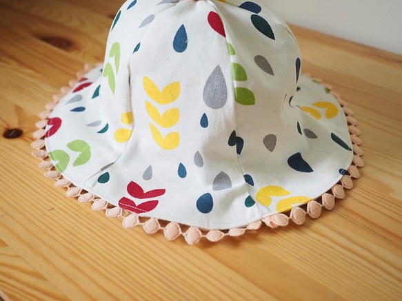 手工製作雙面防風防曬棉質帽子 適合成人小孩嬰兒 北歐簡約風彩色水滴圖案 第1張的照片