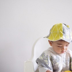 手工製作雙面防風防曬棉質帽子 適合成人小孩嬰兒 灰色北極熊拼黃色幾何圖案 第1張的照片