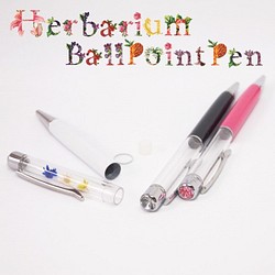 【ホワイト】ハーバリウム用ボールペン１本 クリスタルペンパーツ　クリアボールペン 1枚目の画像