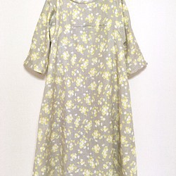 花梗耀斑禮服*軟雙層紗布*花束樣式* 100％棉*含羞草黃色 第1張的照片