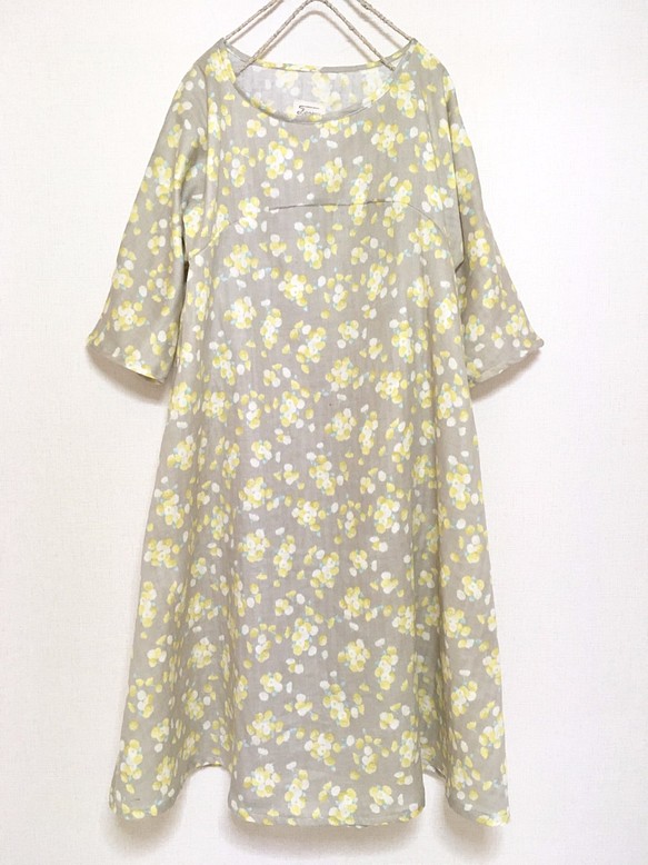 花梗耀斑禮服*軟雙層紗布*花束樣式* 100％棉*含羞草黃色 第1張的照片