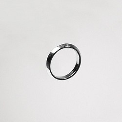 女戒 角面純銀戒指 第1張的照片