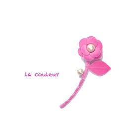 ビロードとコットンパールのお花のコサージュ(ピンク) 1枚目の画像