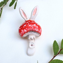 蘑菇兔 -立體造型 胸針 / 森林系 第1張的照片