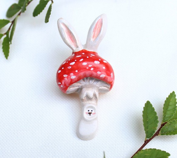 蘑菇兔 -立體造型 胸針 / 森林系 第1張的照片