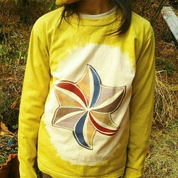 [促銷]植物染色風車兒童剪裁/童裝/130碼/石榴染色/長袖 第1張的照片