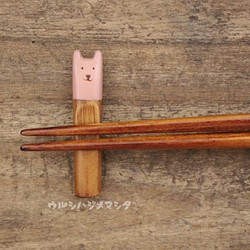 擦漆筷子架（兔子）/ URUSHI CHOPSTICK REST（兔子） 第1張的照片