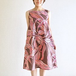 茶葉耀斑連衣裙/棕色x珊瑚[S〜3L] 第1張的照片