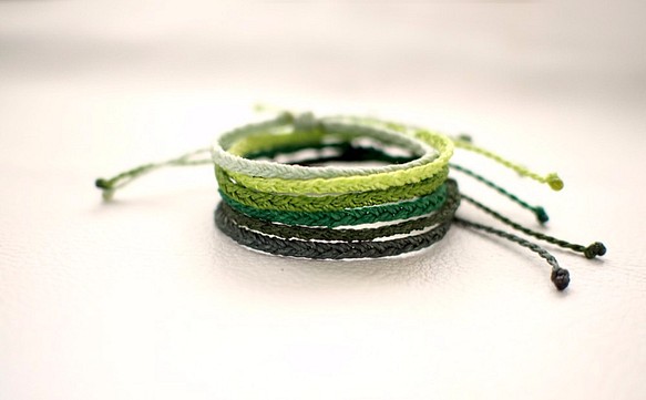 綠綠亞【潘朵拉】手工蠶絲蠟線經典編織手環 第1張的照片