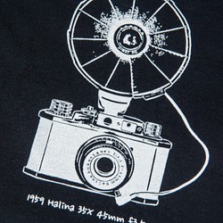 短袖T恤：古董相機 Halina 35X （黑色/灰色T可選） 第1張的照片