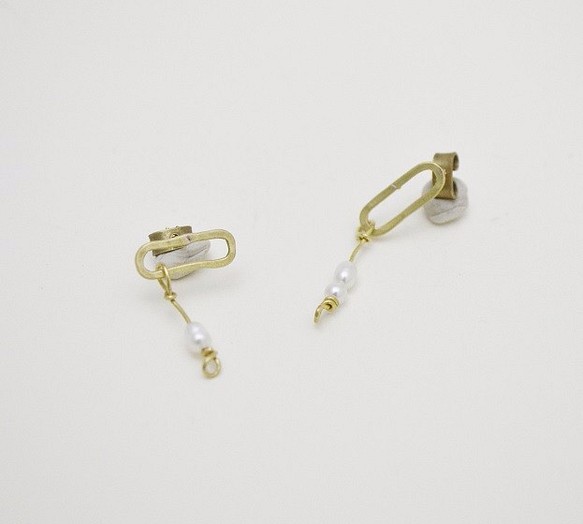 簡單的圖形-#2‧珍珠‧黃銅耳環 第1張的照片