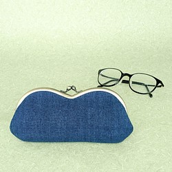 Gamaguchi眼鏡盒（靛藍染色舊佈，C） 第1張的照片