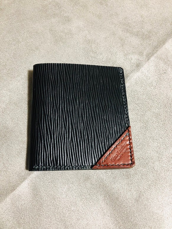 薄型ハーフウォレット(牛革エピ ブラック) 二つ折り財布 ginaleather