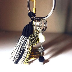 禮品免費送貨法國流蘇天然石珠鑰匙扣的新生活 第1張的照片