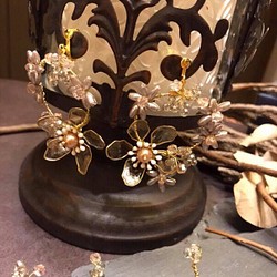 （冒牌老闆娘）水晶花系列新娘耳環-（20190625） 第1張的照片